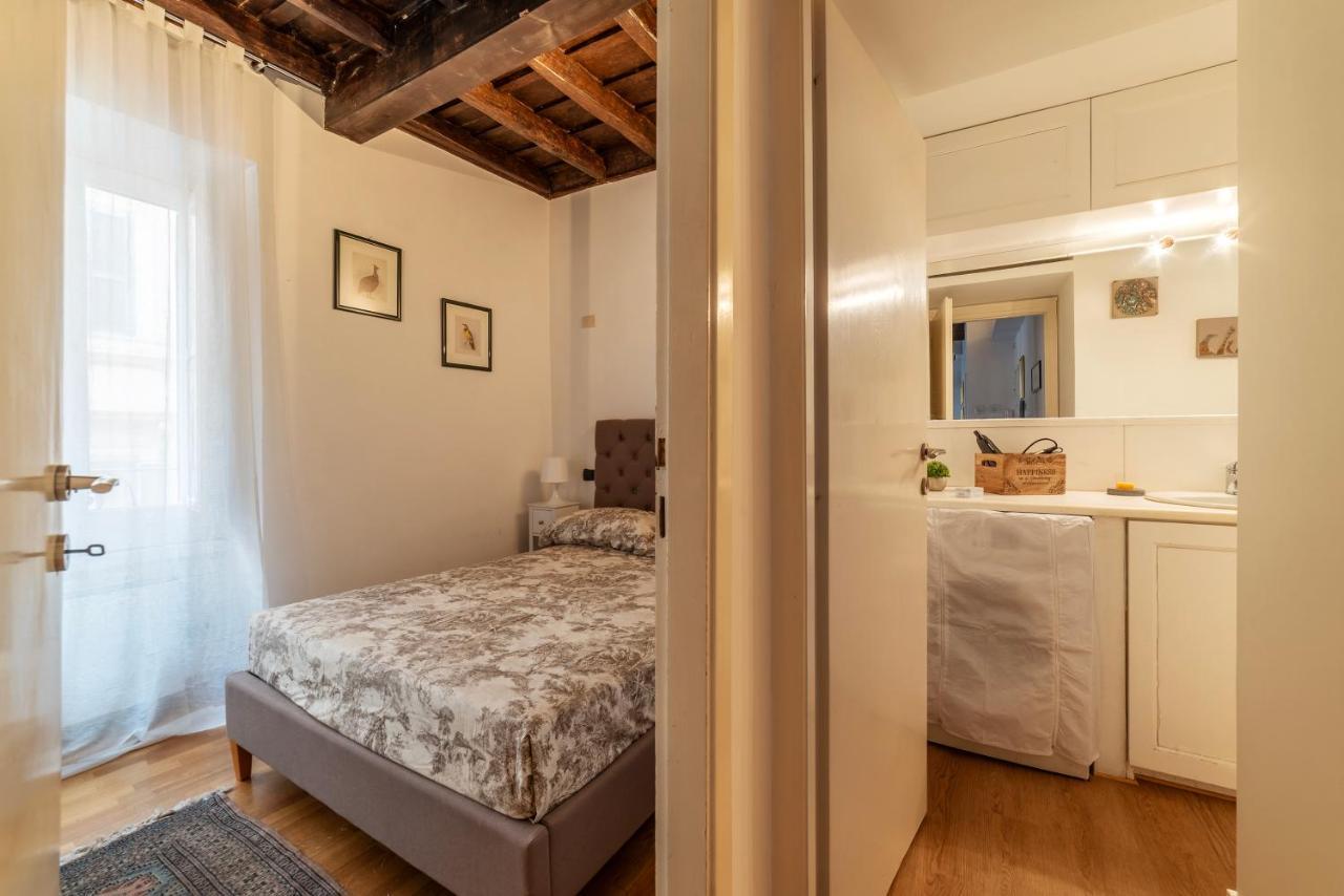 Piazza Di Spagna Classy Apartment Рим Екстериор снимка