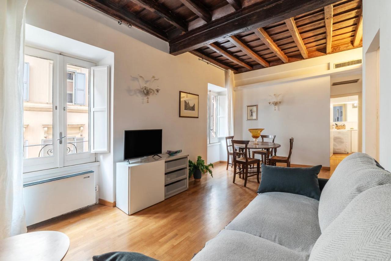 Piazza Di Spagna Classy Apartment Рим Екстериор снимка