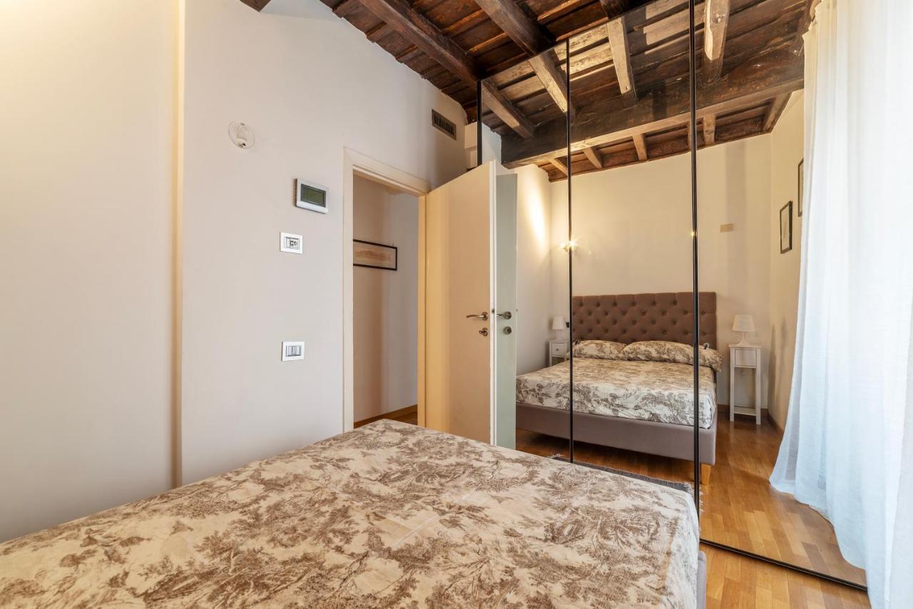 Piazza Di Spagna Classy Apartment Рим Екстериор снимка