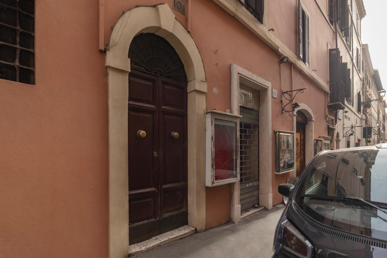 Piazza Di Spagna Classy Apartment Рим Екстериор снимка